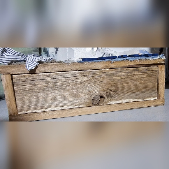 Handcrafted Decorated 'JUNK' Wooden Box - Picture 7 of 7